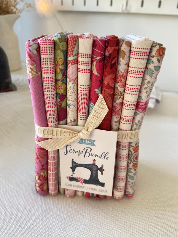 Tilda Fabric: Fat Quarters: Permanent: Scrap Bundles: 50 x 55cm: Red, Pink and Peach: Pack of 10